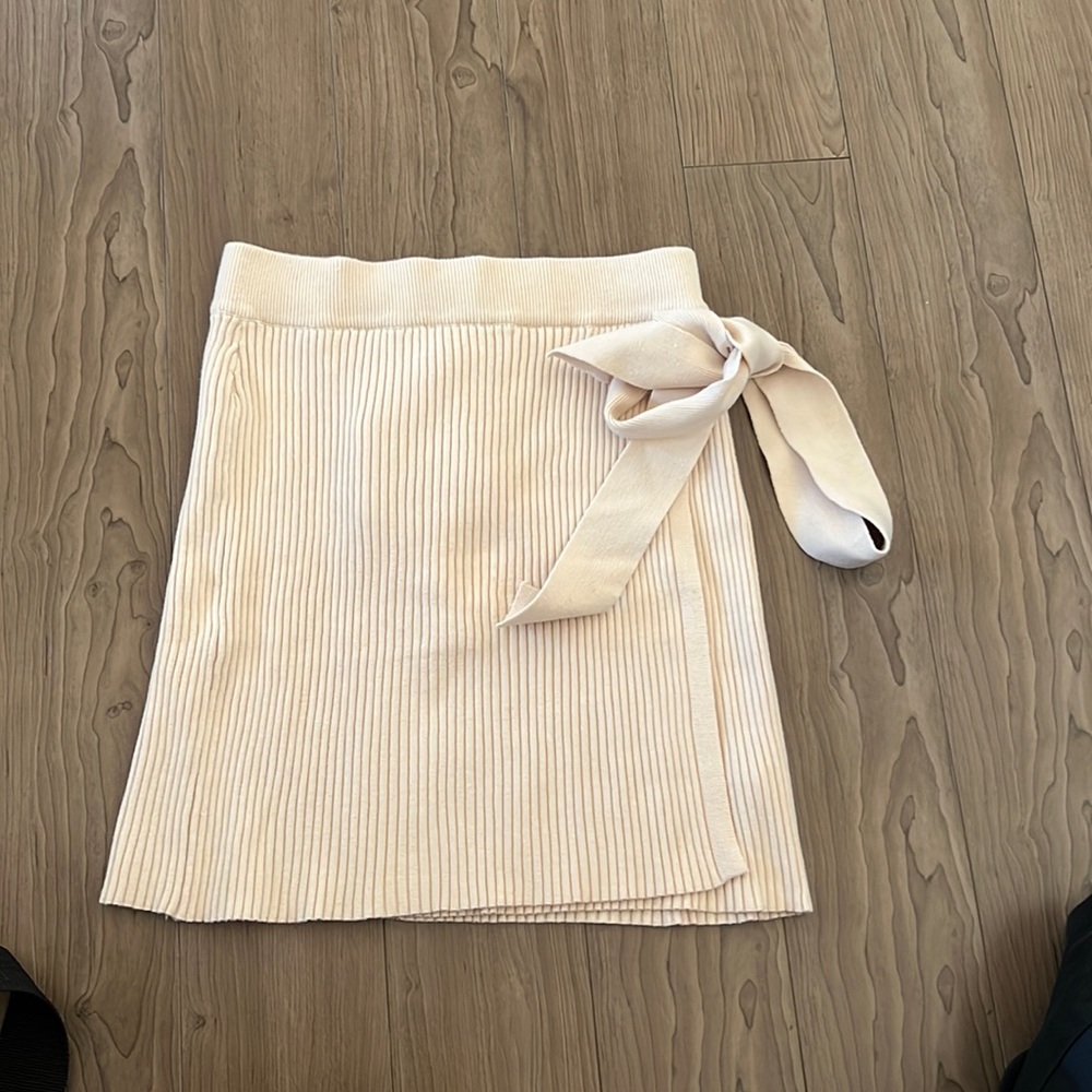 Showpo skirt